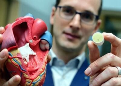 Xeltis implantable growing heart valves